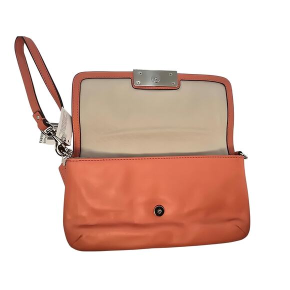 NWT Coach Wrist Purse Wallet Clutch Coral with Defect - Picture 5 of 8